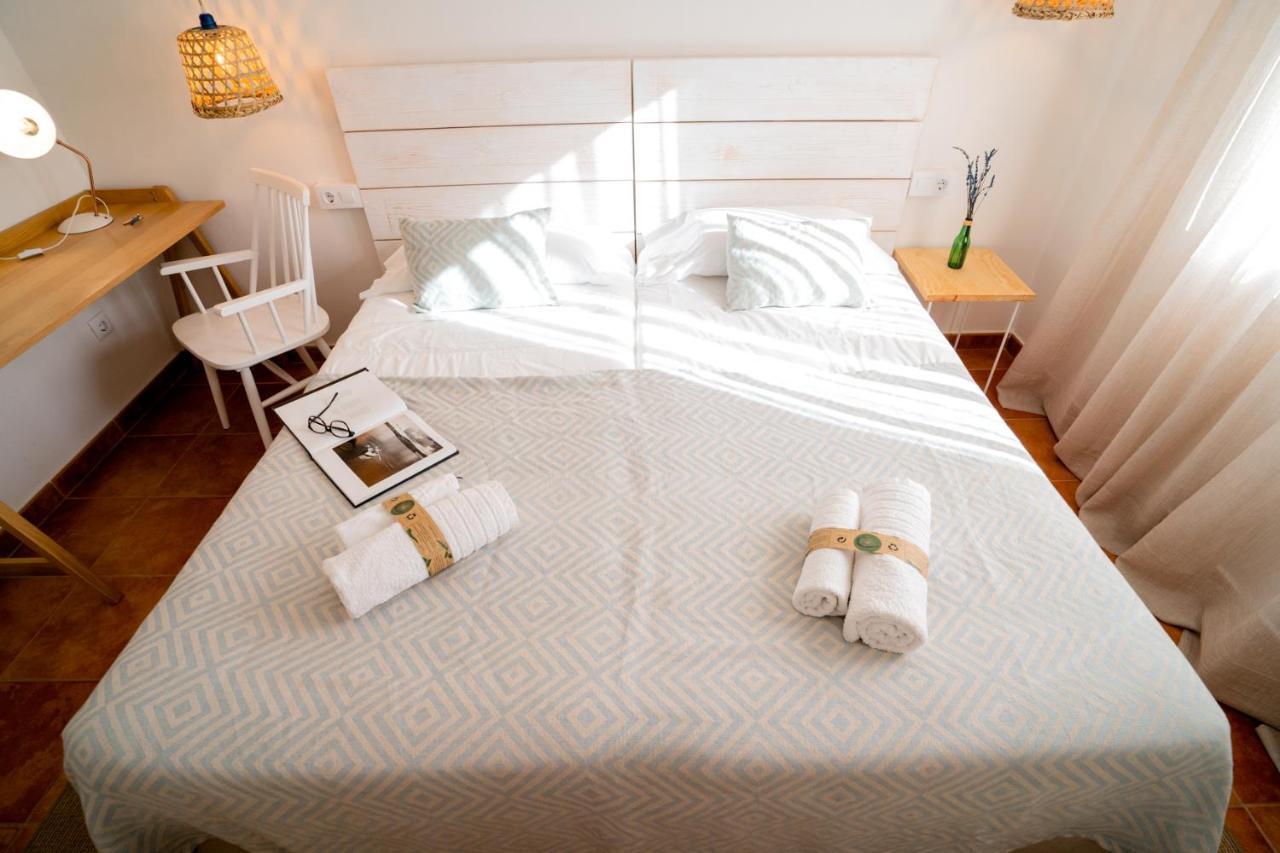 Hostal Sa Posada Set Cales Ciutadella  Ngoại thất bức ảnh