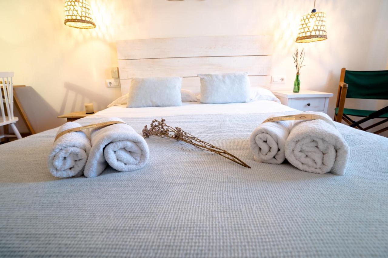 Hostal Sa Posada Set Cales Ciutadella  Ngoại thất bức ảnh