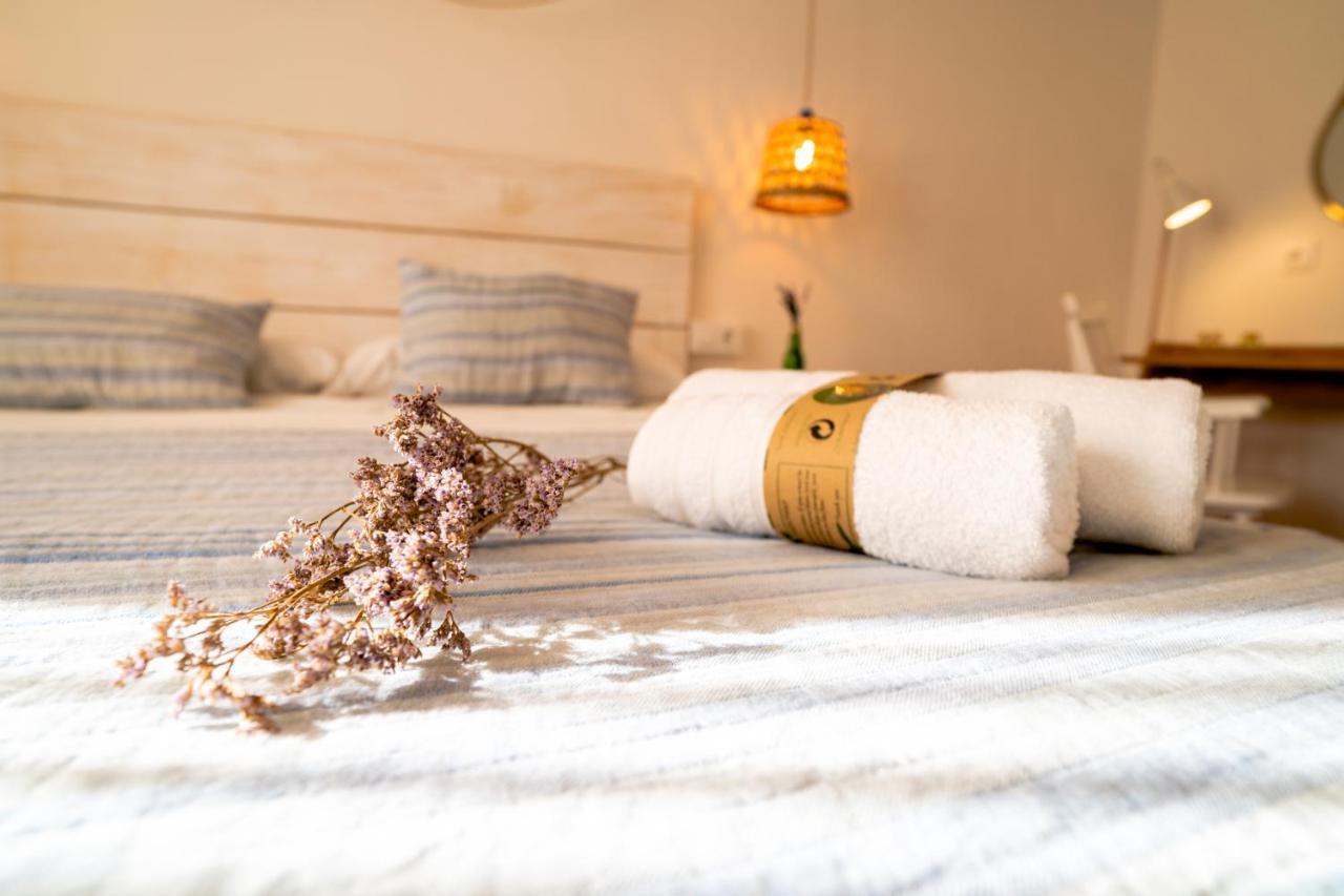 Hostal Sa Posada Set Cales Ciutadella  Ngoại thất bức ảnh
